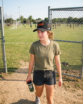 Cappellino trucker GEGE Genius Generation