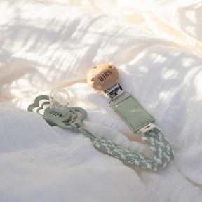 Bibs pacifier clip